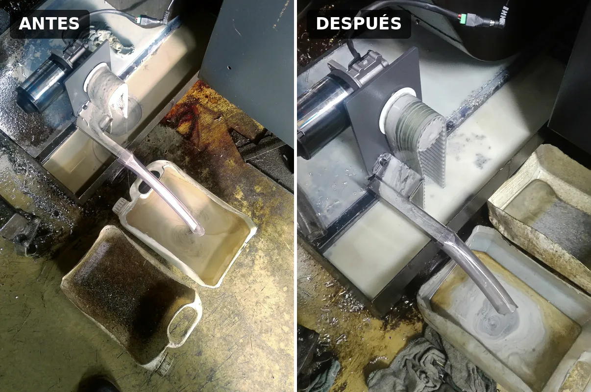 Tanque de refrigerante de una máquina CNC antes y después de retirar el aceite de bancada con un skimmer de cinta Tecwag