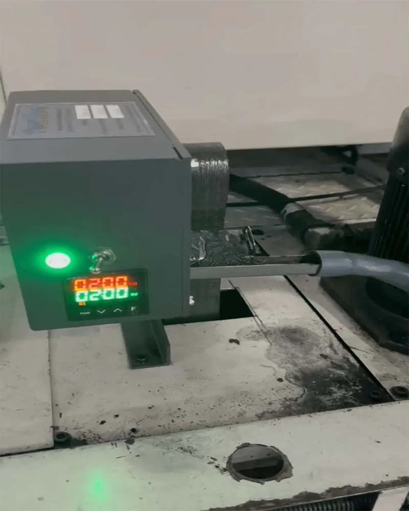 Vista 3D del skimmer TWS-200